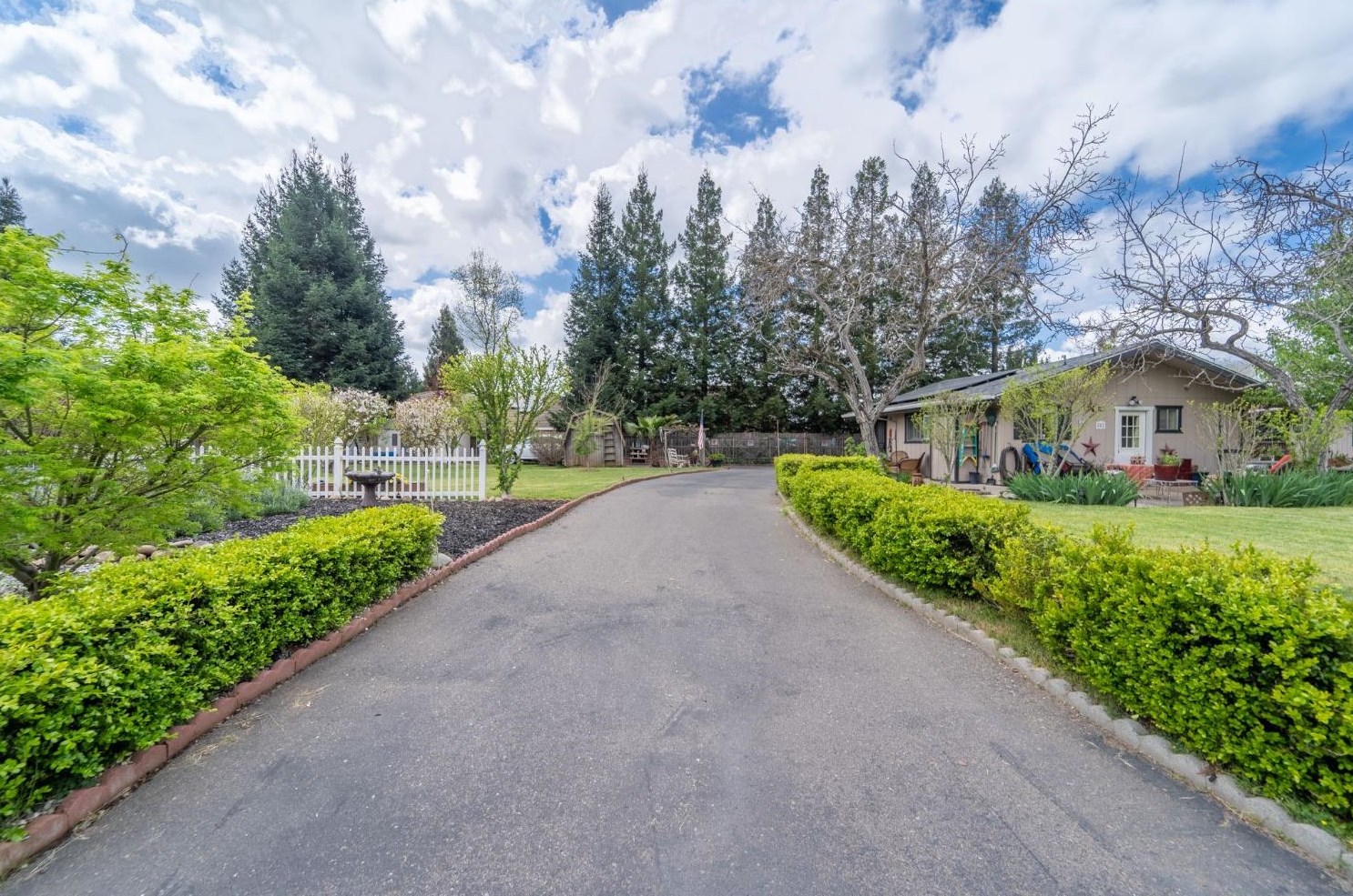 882 Reinman Ct, Valley Home CA  95361-4508 exterior