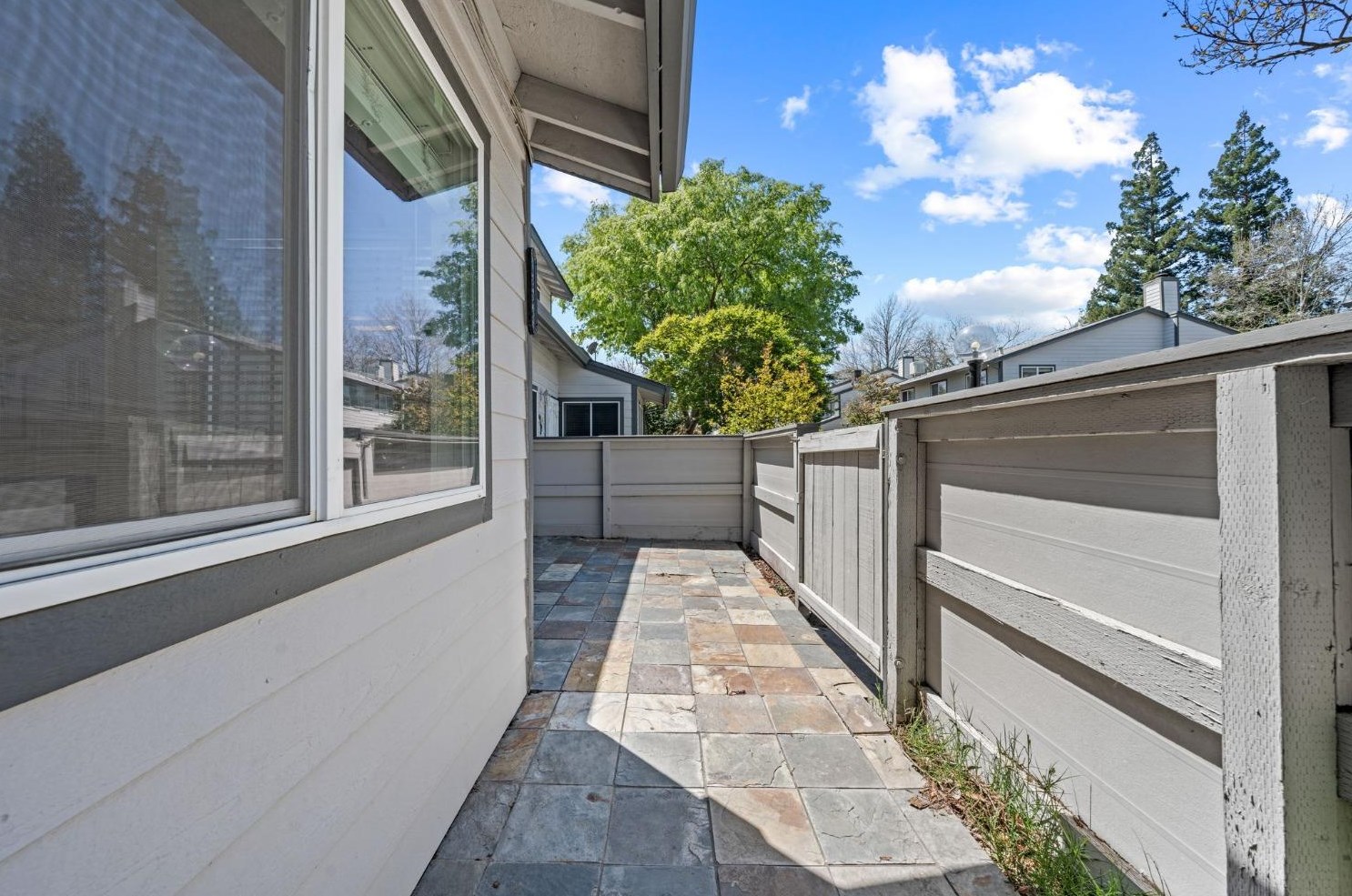 6334 Slippery Creek Ln, Citrus Heights CA  exterior