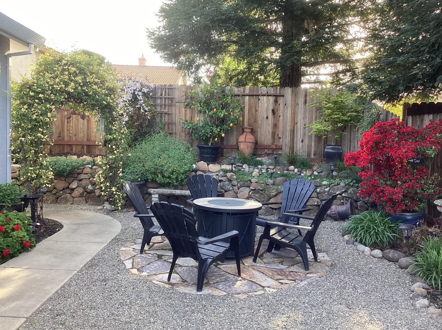 2520 Sasparilla Ct, Rocklin CA  95765-5605 exterior