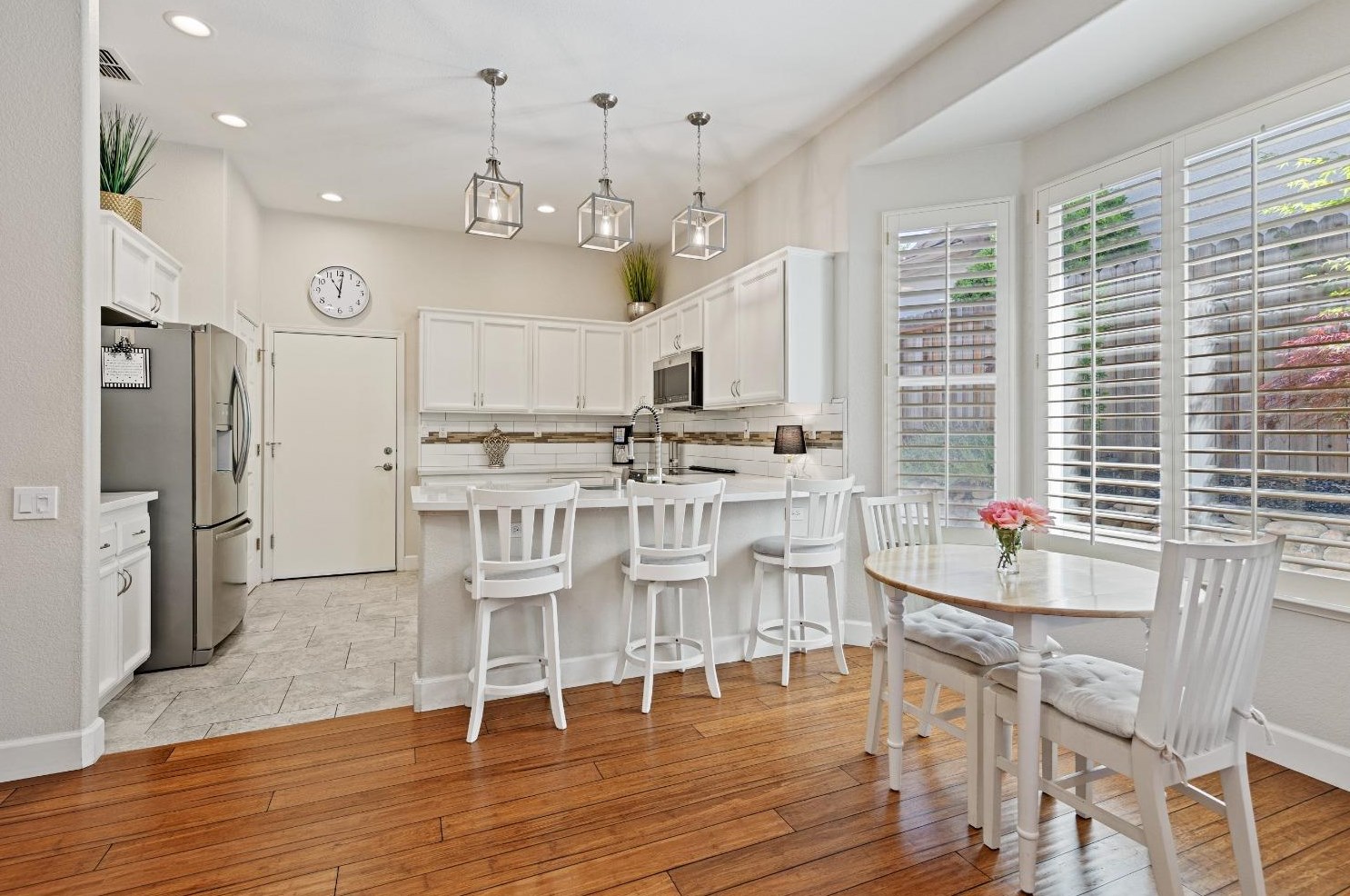 2520 Sasparilla Ct, Rocklin CA  95765-5605 exterior