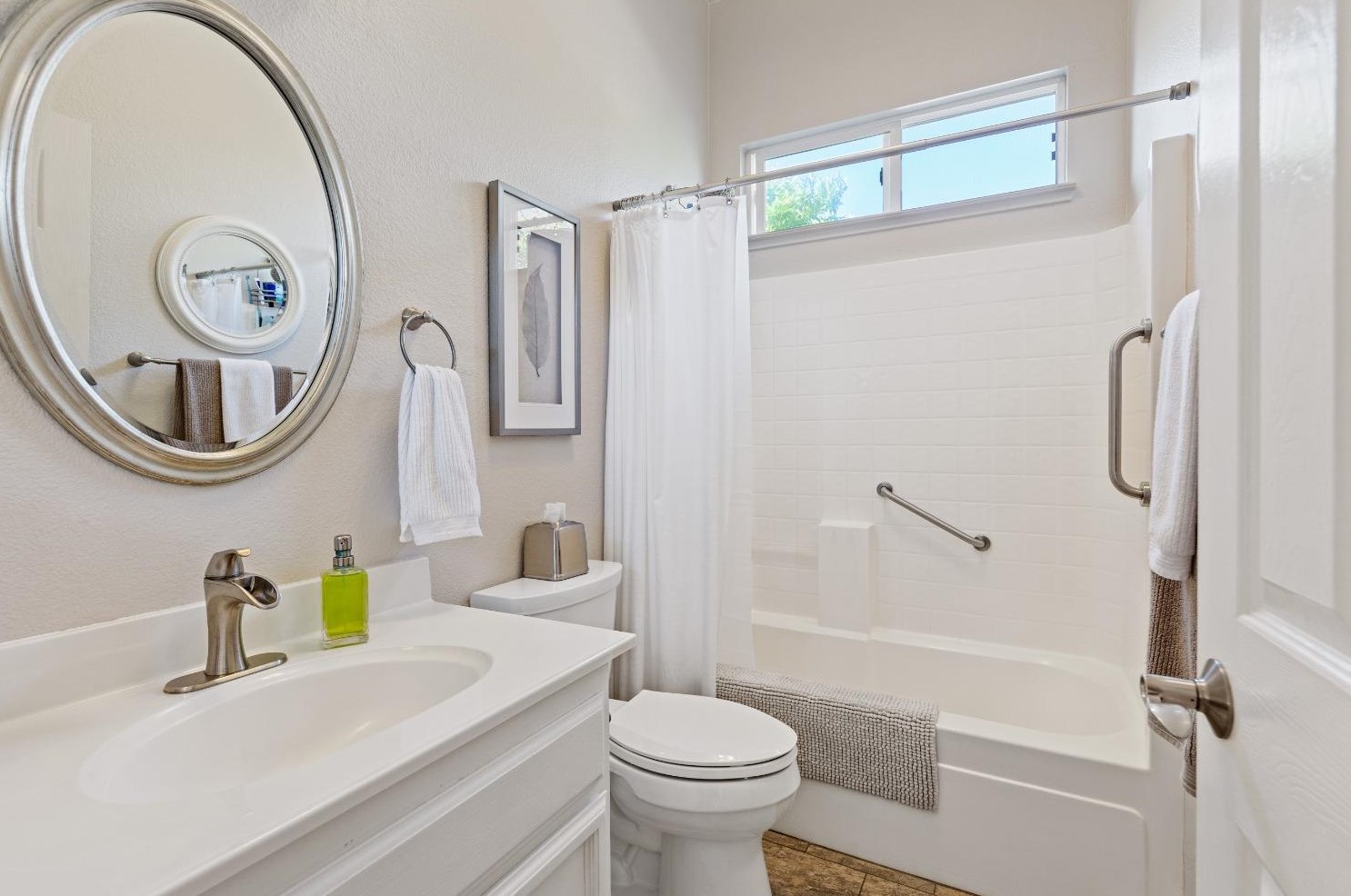 2520 Sasparilla Ct, Rocklin CA  95765-5605 exterior