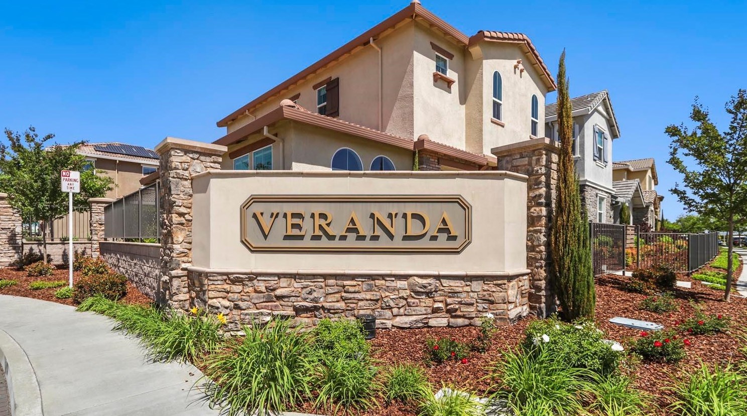 3817 Miners Ravine Dr, Roseville CA 95661-2507 exterior