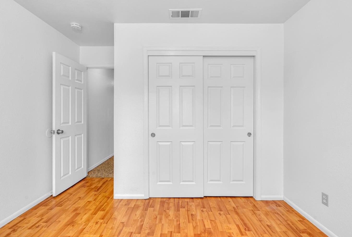 1631 Fir Dr, Los Banos CA 93635-4549 exterior