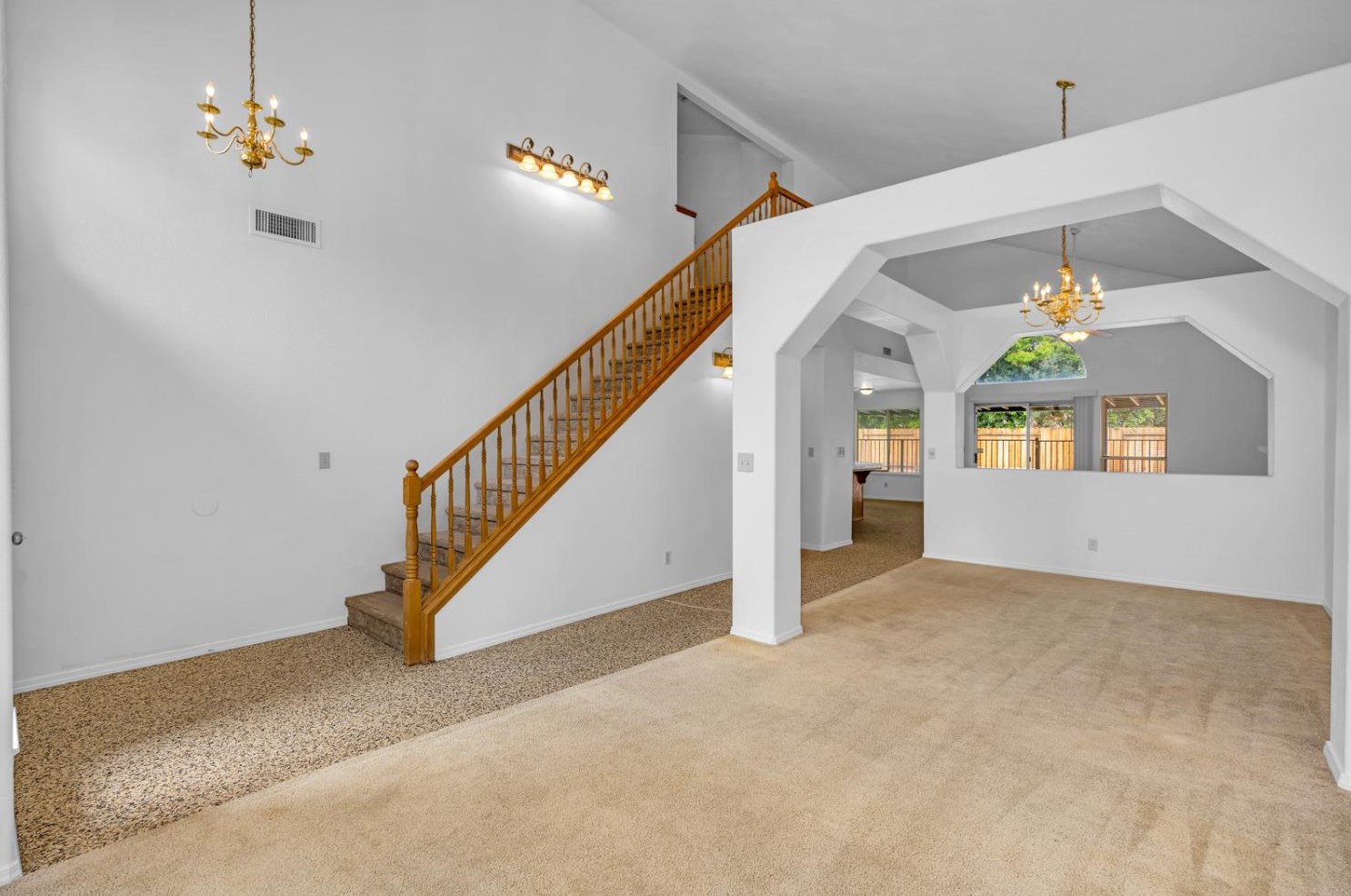 1631 Fir Dr, Los Banos CA 93635-4549 exterior