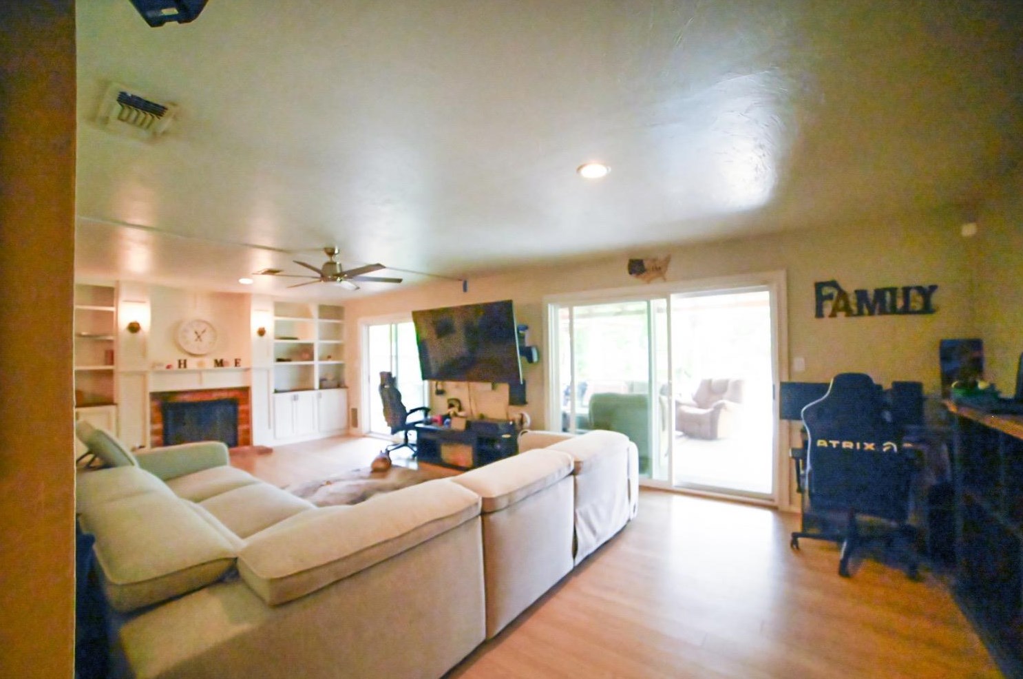 4106 Wheat St, Sacramento CA  95821-2226 exterior