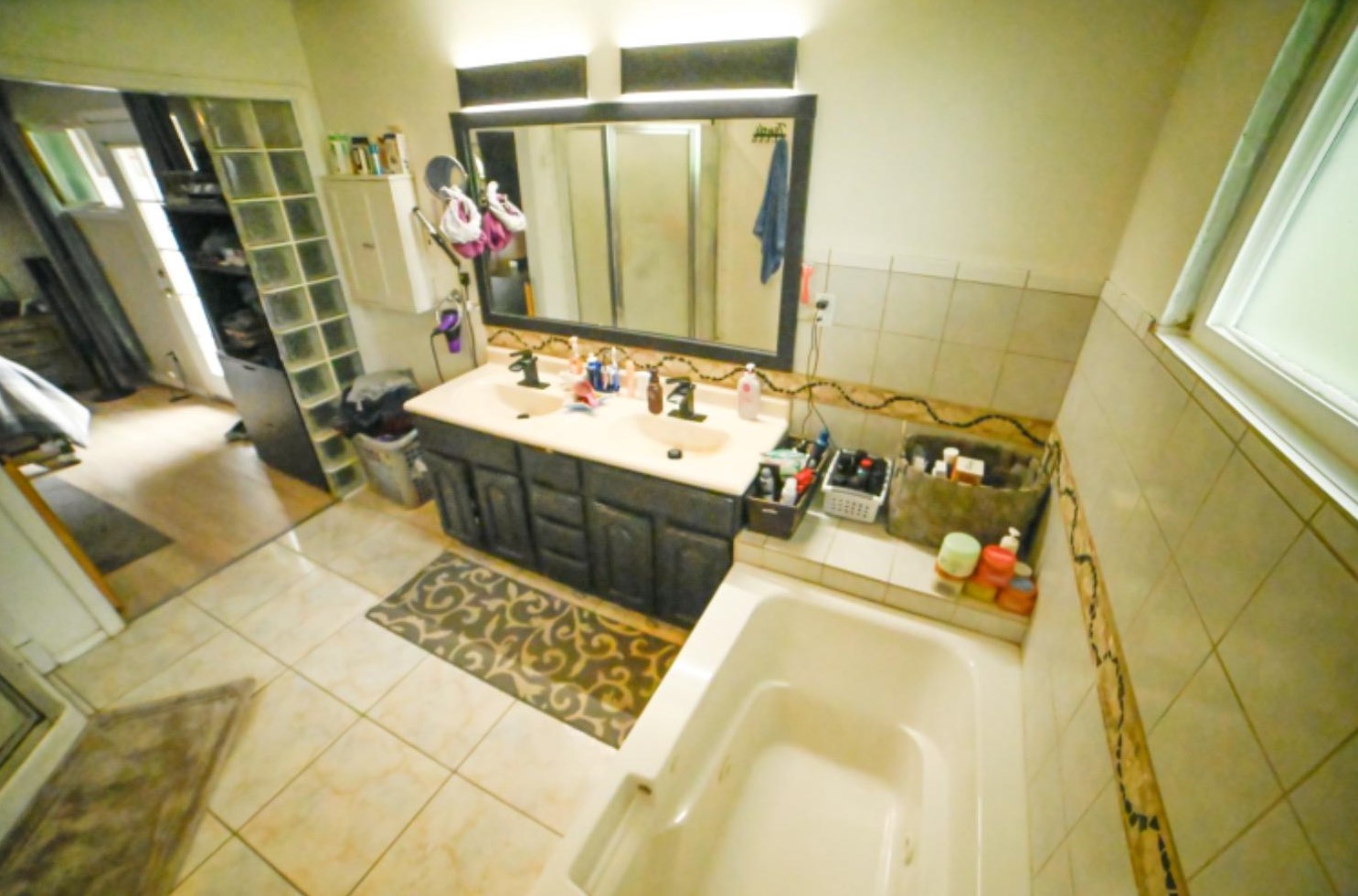 4106 Wheat St, Sacramento CA  95821-2226 exterior