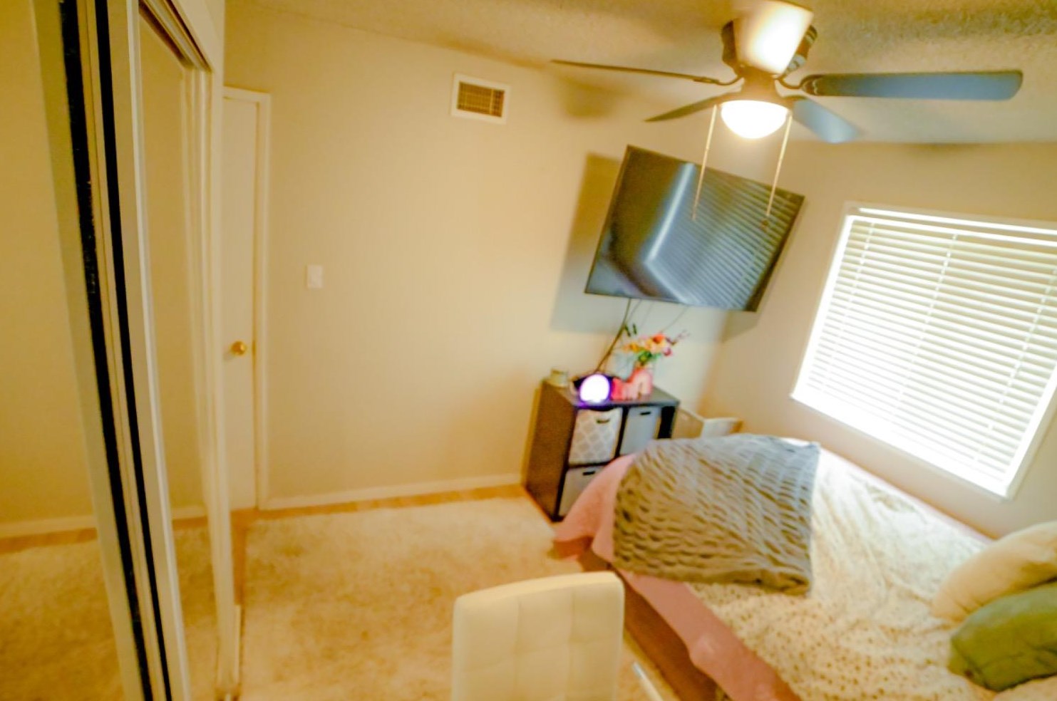 4106 Wheat St, Sacramento CA  95821-2226 exterior