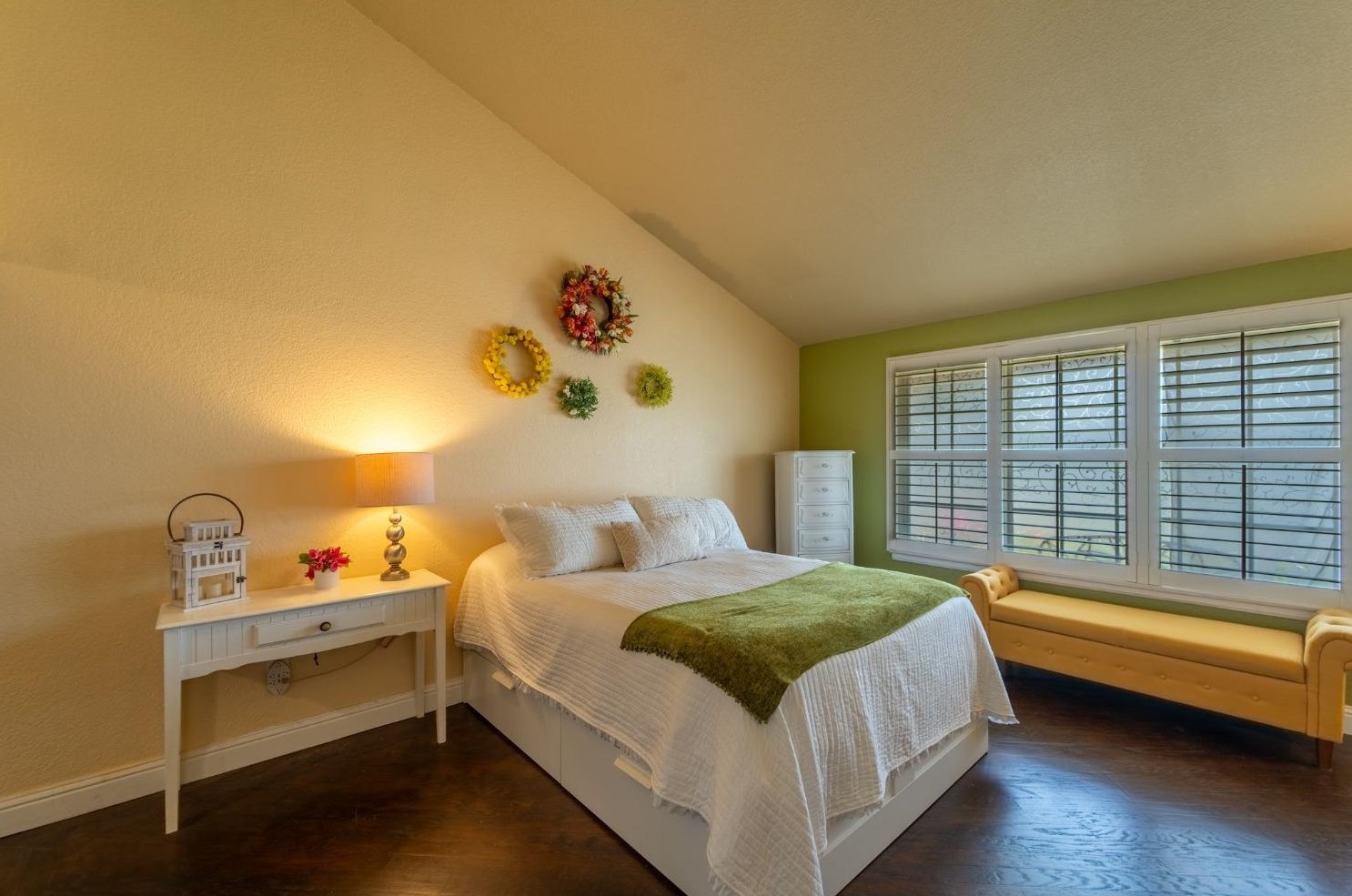 1313 Hunt Rd, Manteca CA  95337-6732 exterior