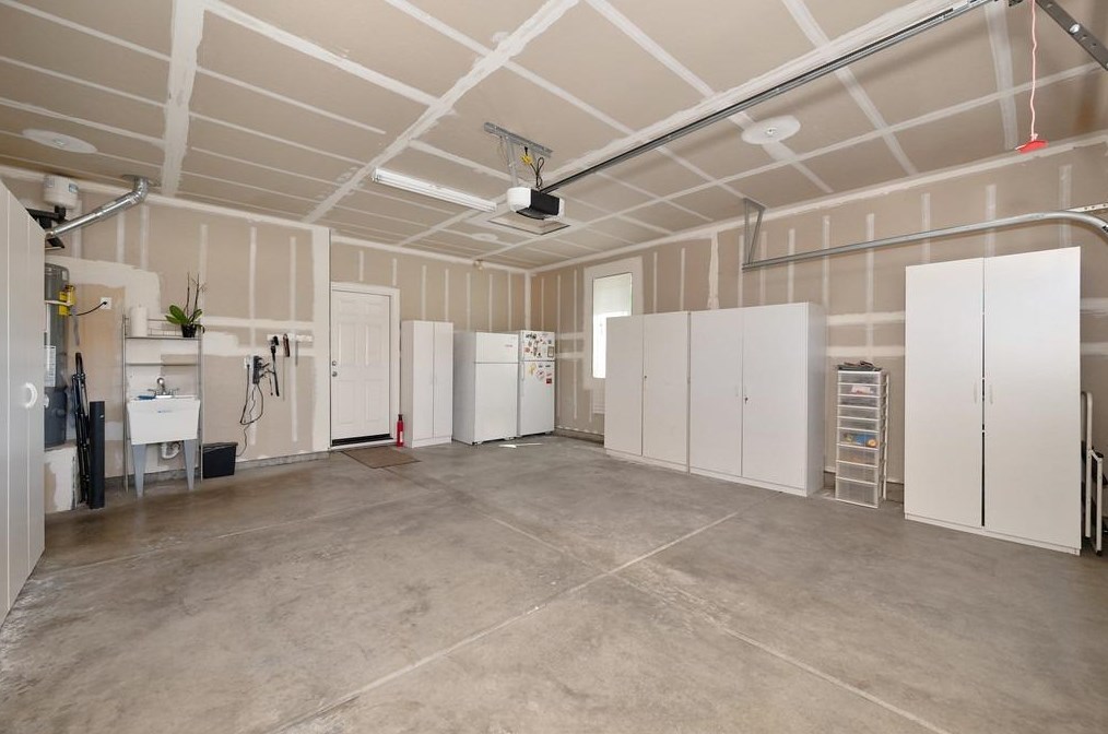 317 White Feather Ct, Roseville CA  95747-8891 exterior