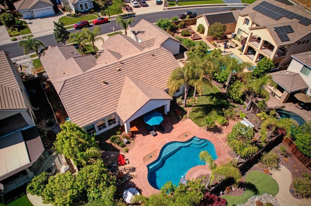 317 White Feather Ct, Roseville CA  95747-8891 exterior