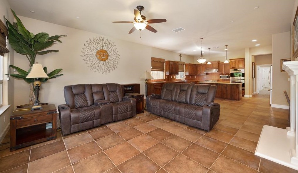 317 White Feather Ct, Roseville CA  95747-8891 exterior