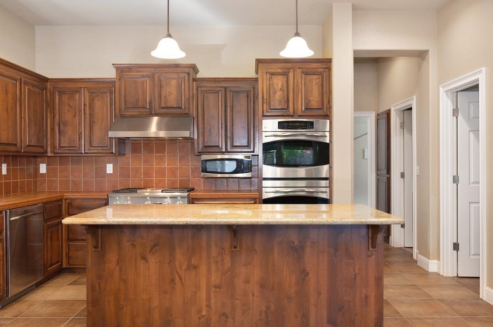 317 White Feather Ct, Roseville CA  95747-8891 exterior