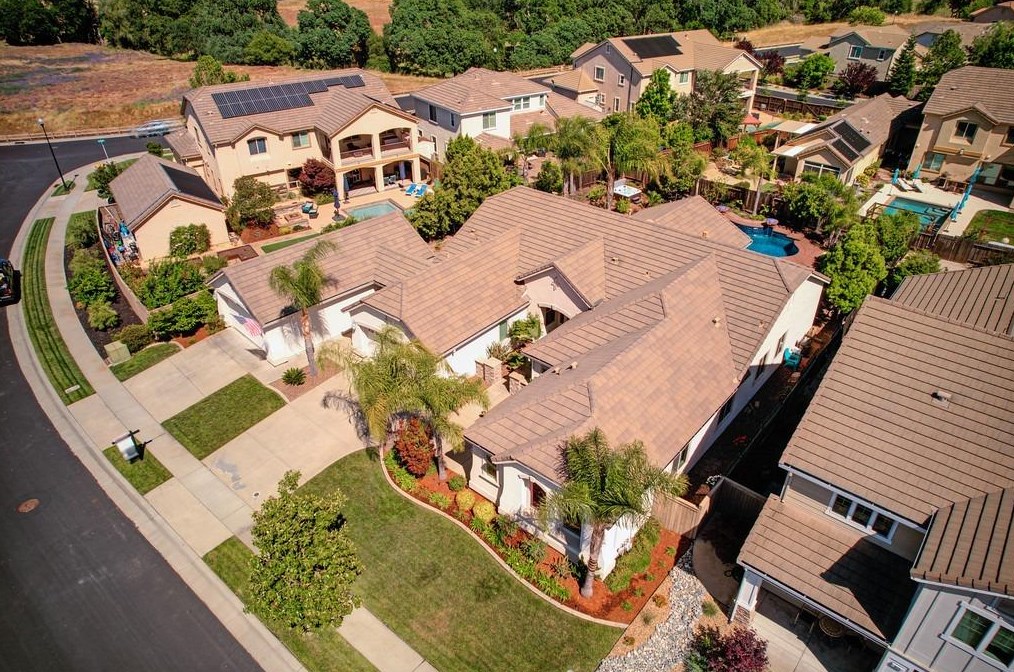 317 White Feather Ct, Roseville CA  95747-8891 exterior