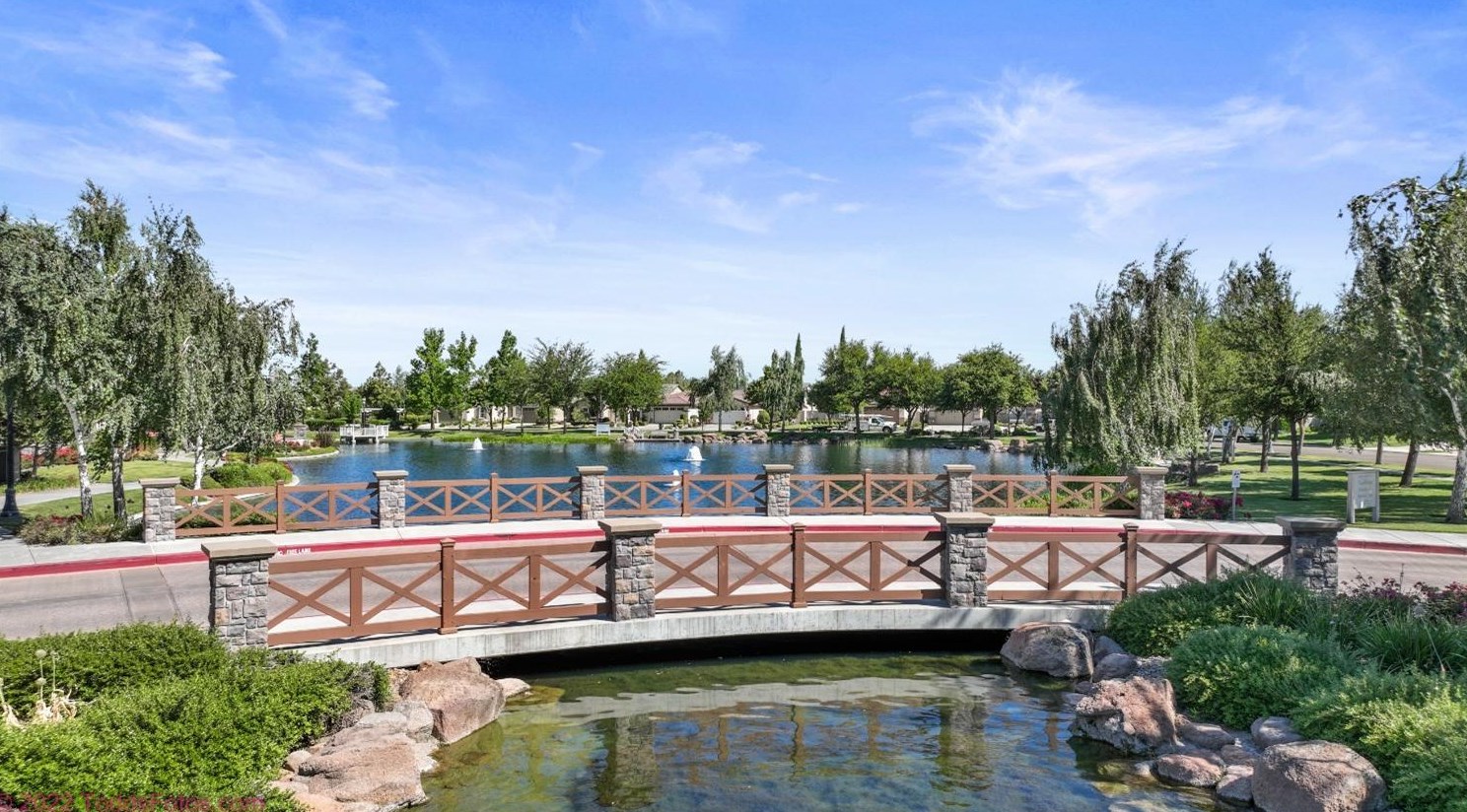 1535 Maple Valley St, Manteca CA 95336-5127 exterior