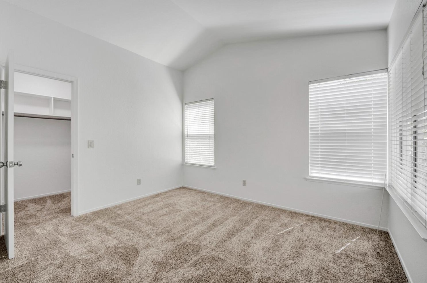 3556 Willard Way, Rocklin CA  95677-2557 exterior