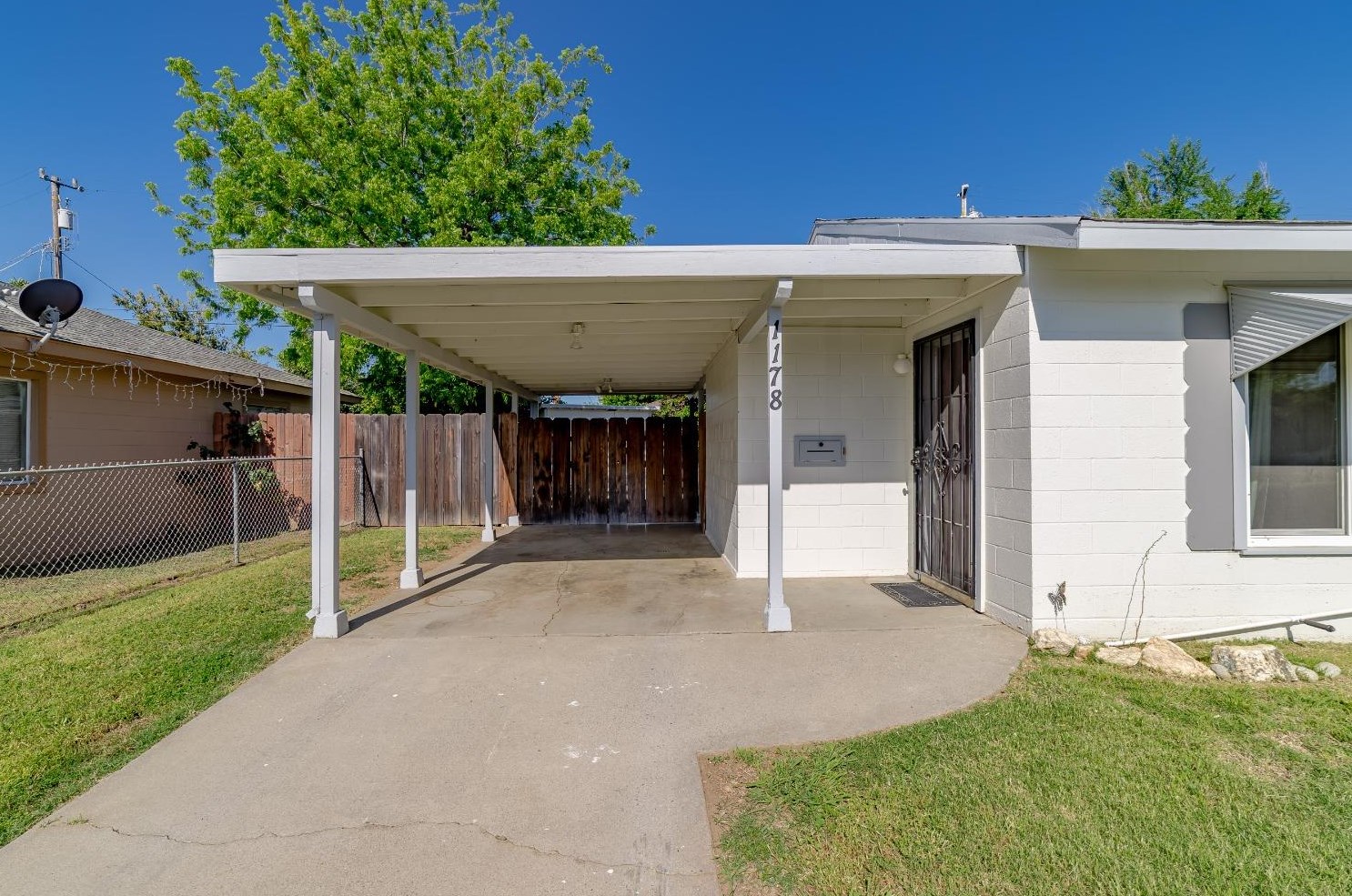 1178 Rosemary Ln, Yuba City CA  95991-3306 exterior
