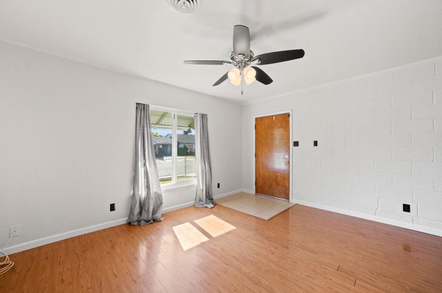 1178 Rosemary Ln, Yuba City CA  95991-3306 exterior