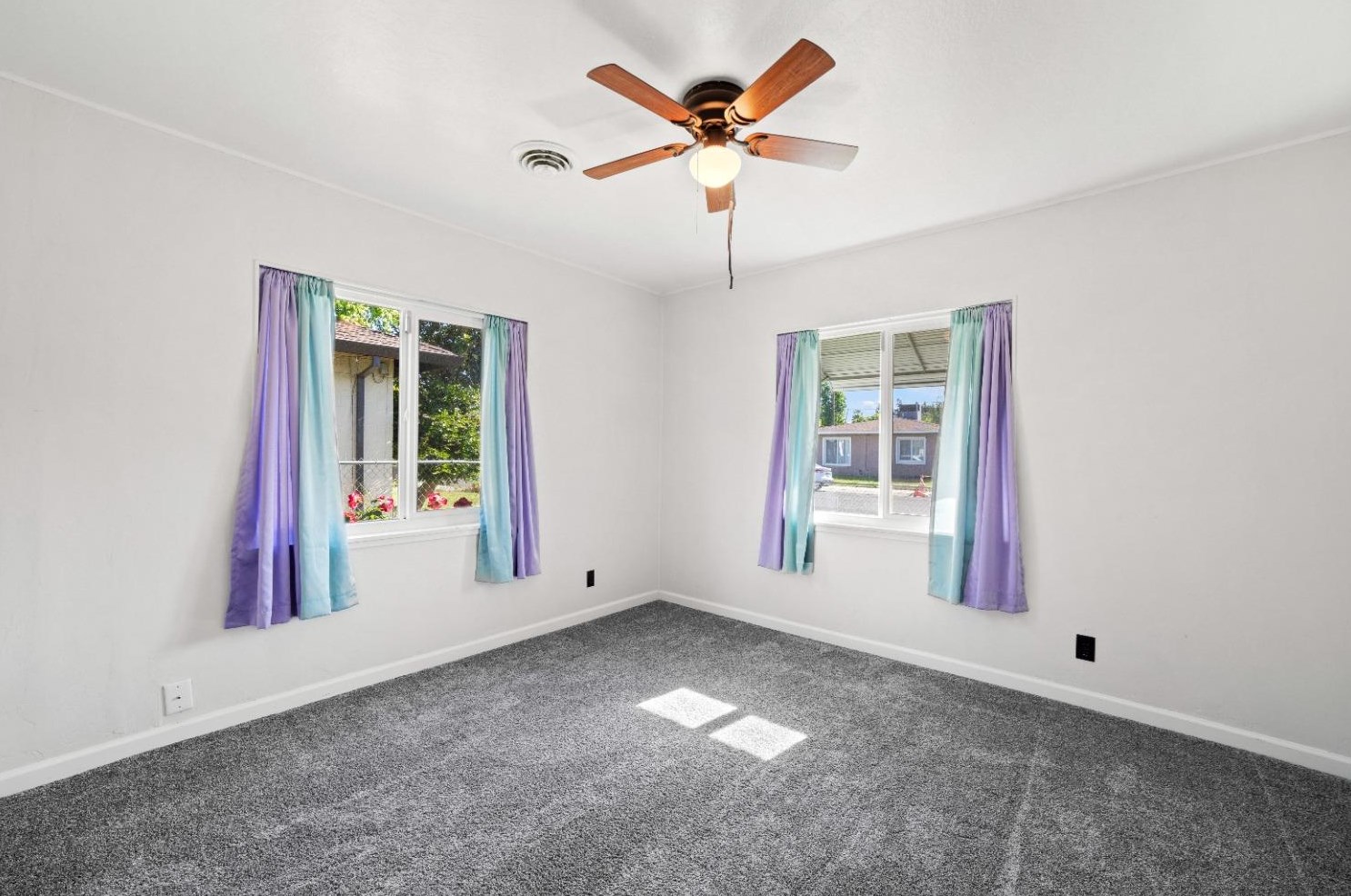 1178 Rosemary Ln, Yuba City CA  95991-3306 exterior