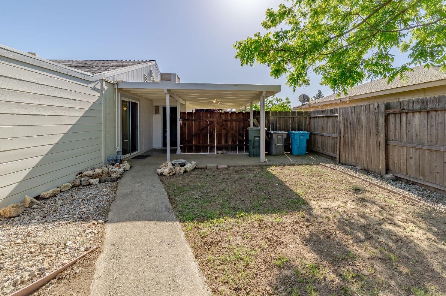 1178 Rosemary Ln, Yuba City CA  95991-3306 exterior