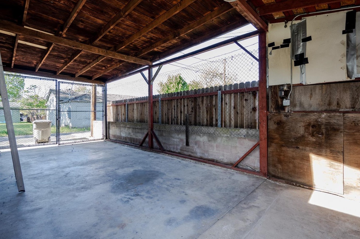 805 Pleasant St, Roseville CA 95678-1446 exterior