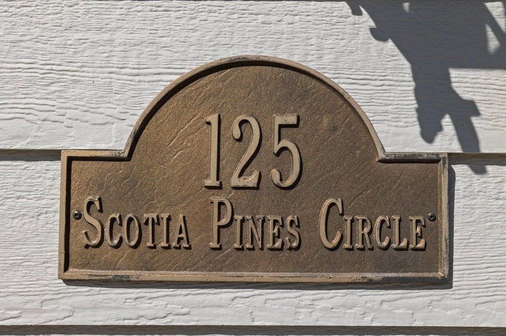 125 Scotia Pne Cir, Grass Valley CA  95945-5418 exterior