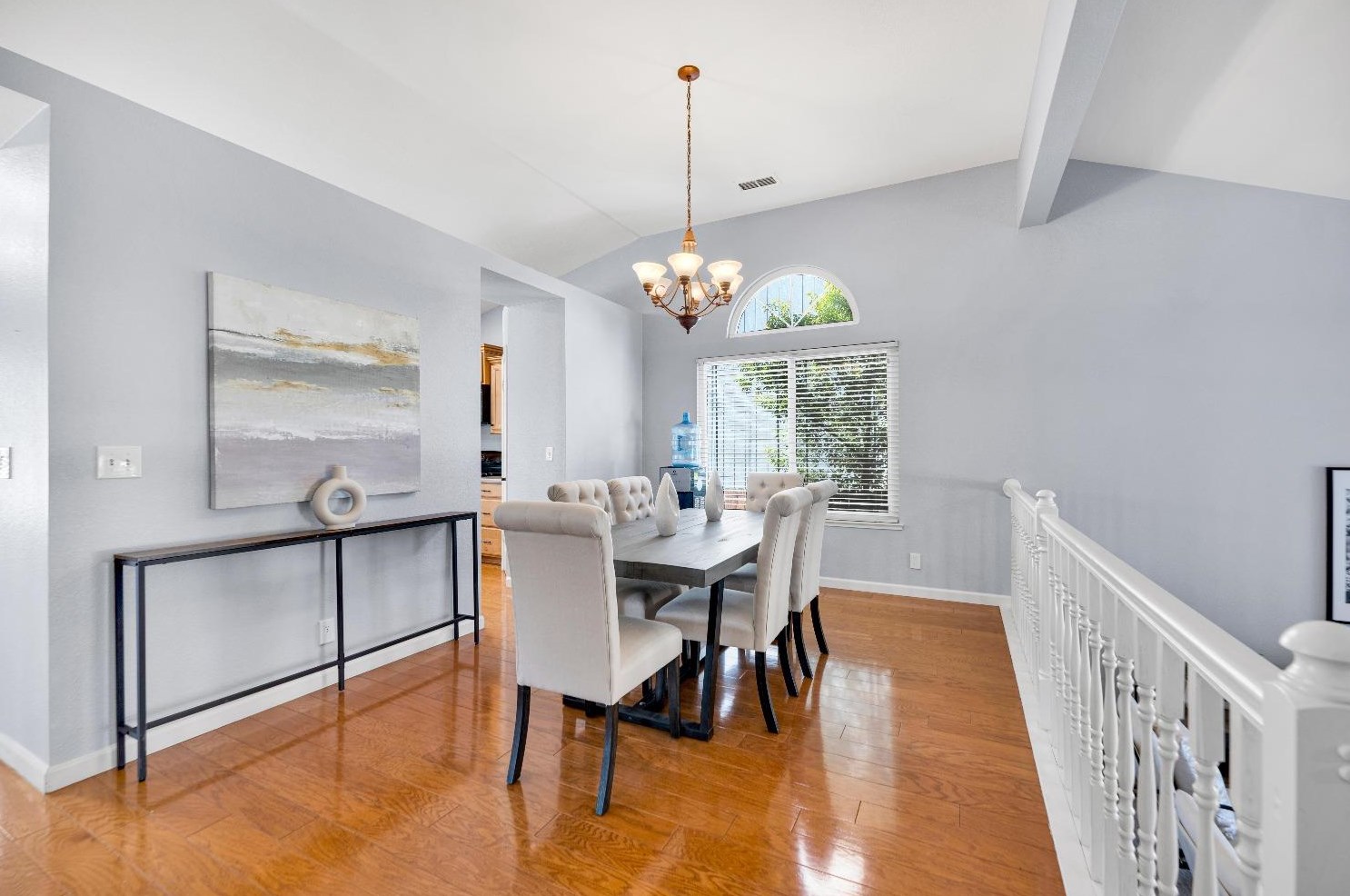 5500 Ravine Creek Way, Elk Grove CA  95758-4716 exterior