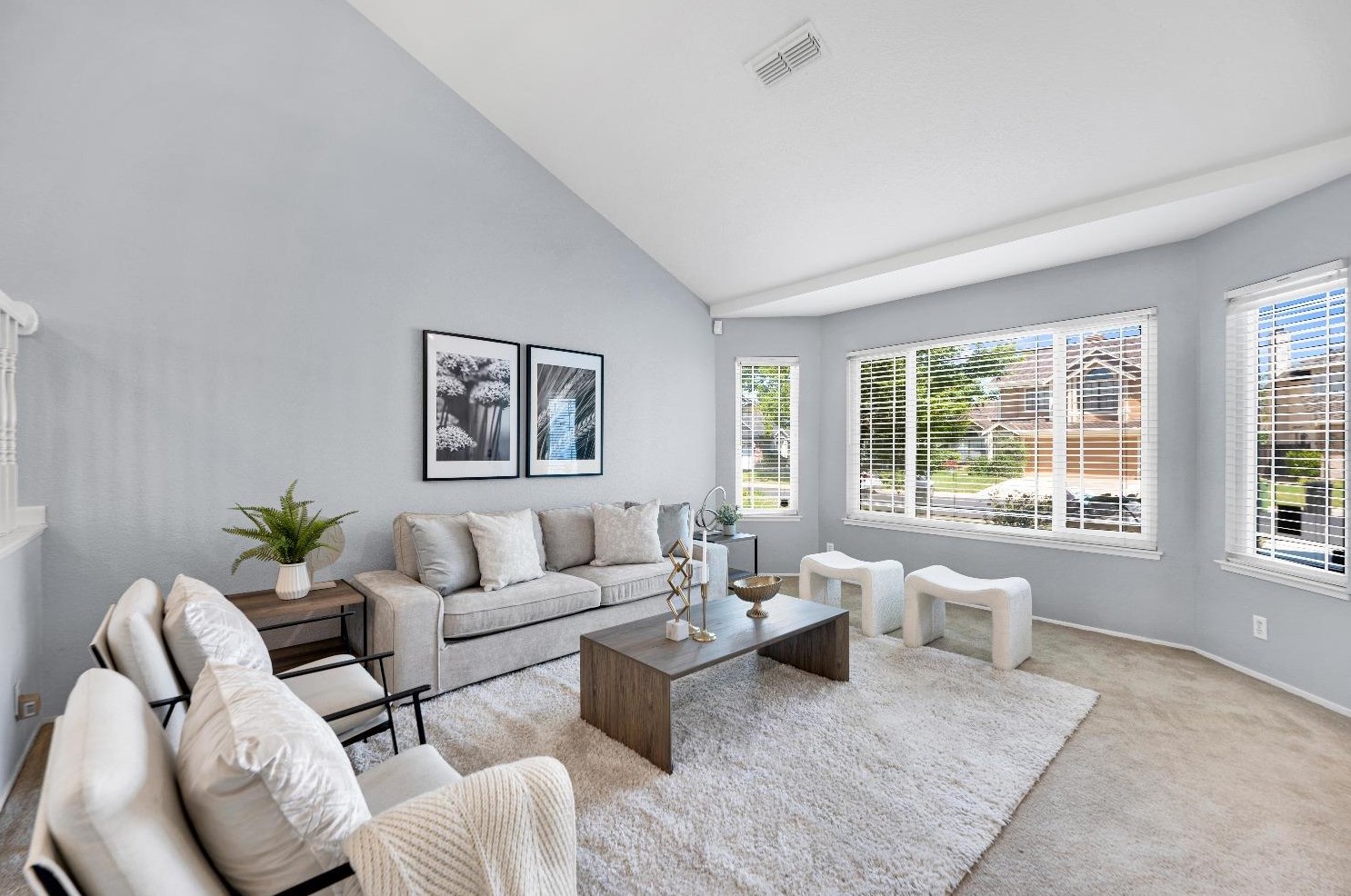 5500 Ravine Creek Way, Elk Grove CA  95758-4716 exterior