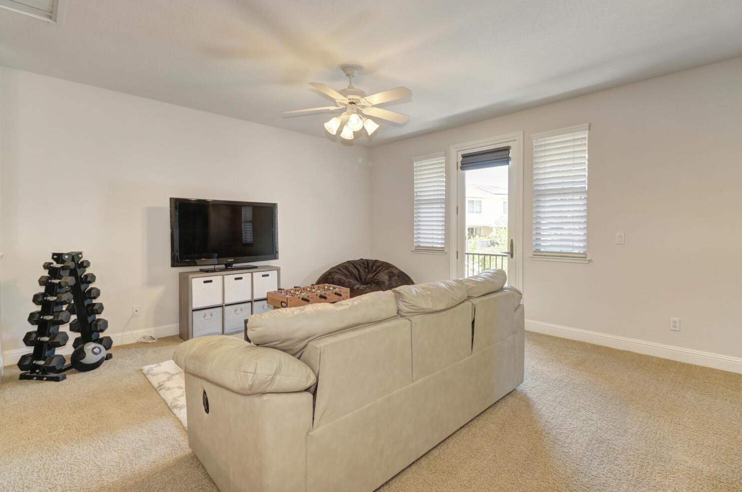 2268 Wild Pln Ct, Rocklin CA  95765-5372 exterior