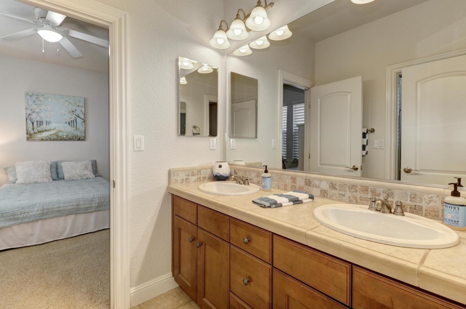 2268 Wild Pln Ct, Rocklin CA  95765-5372 exterior