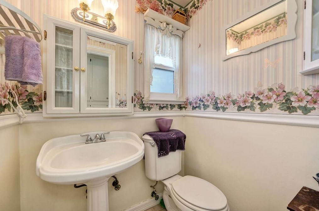 729 Cross St, Woodland CA  95695-4036 exterior