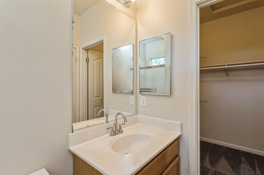 3152 White Fish Bay Rd, West Sacramento CA  95691-5875 exterior