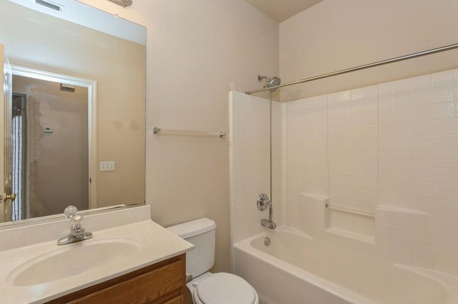3152 White Fish Bay Rd, West Sacramento CA  95691-5875 exterior