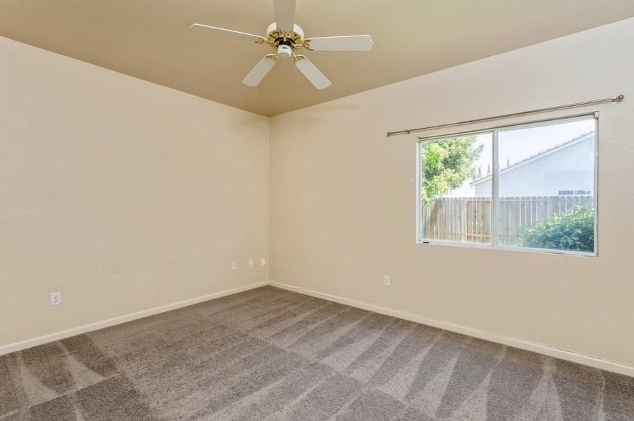 3152 White Fish Bay Rd, West Sacramento CA  95691-5875 exterior