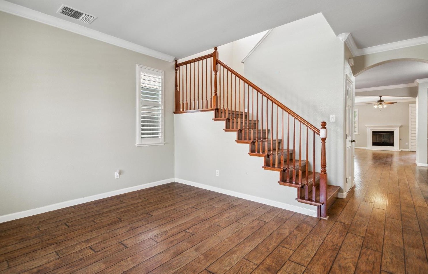 1920 Sevilla Dr, Roseville CA 95747-5062 exterior