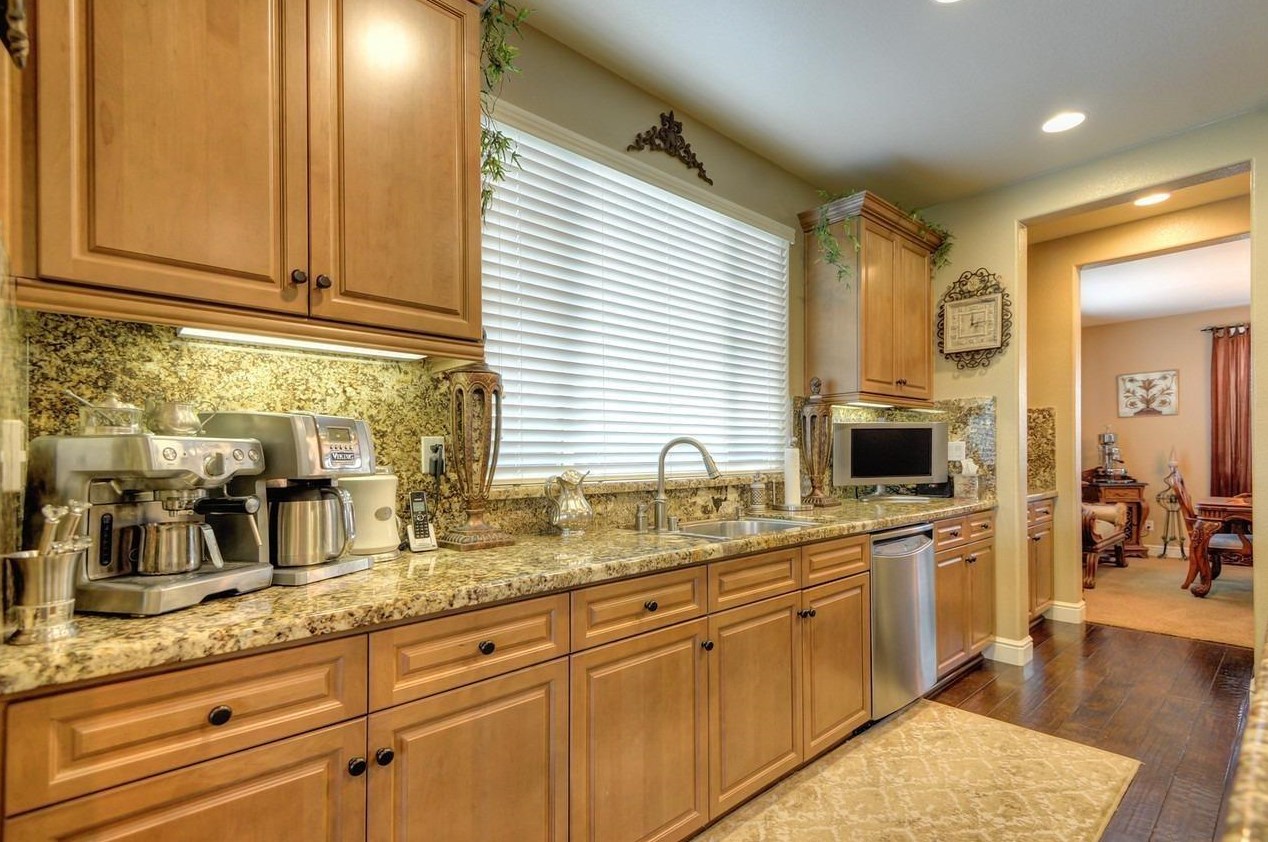 9670 Canopy Tree St, Roseville CA  95747-9163 exterior