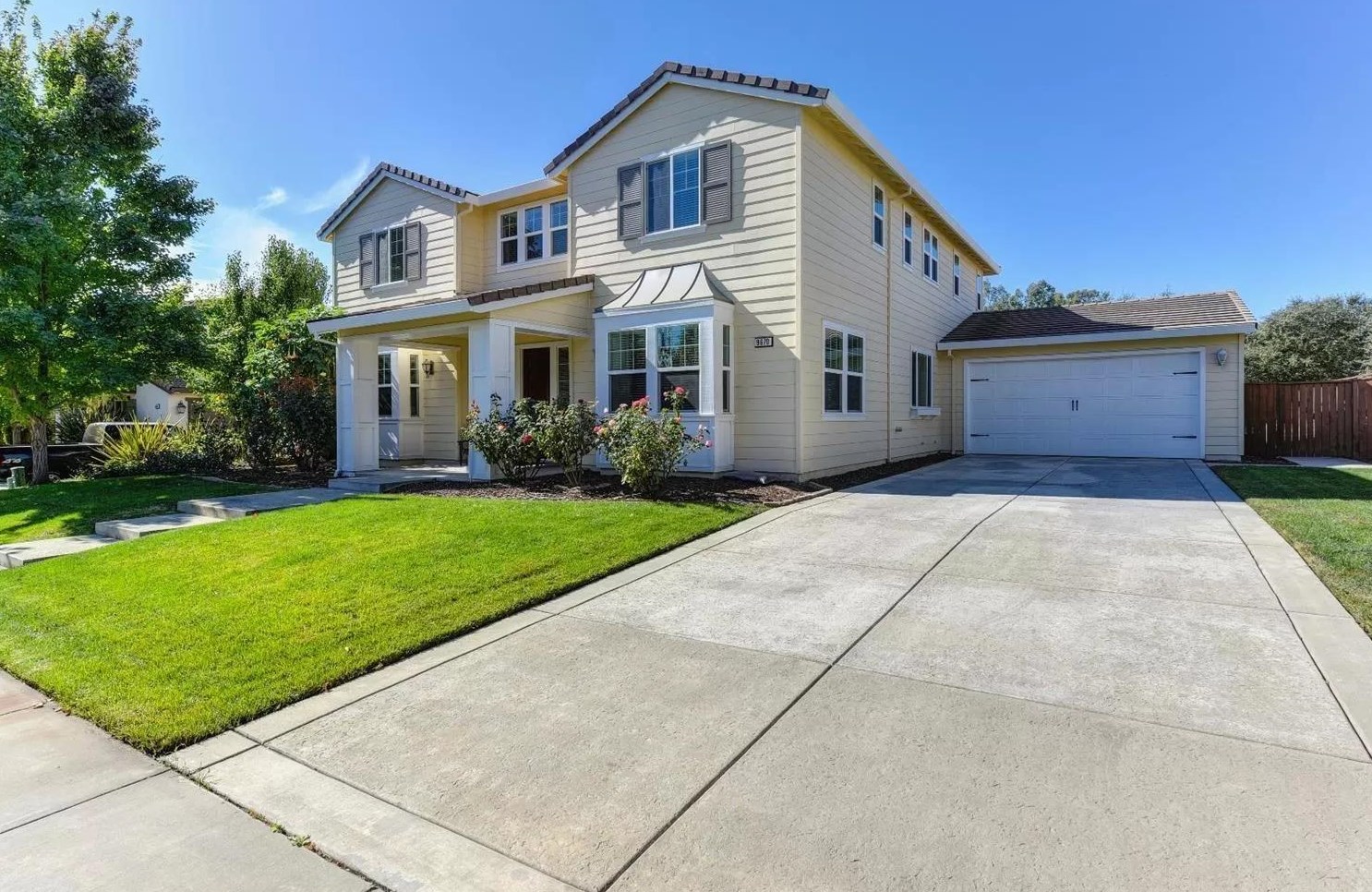 9670 Canopy Tree St, Roseville CA  95747-9163 exterior