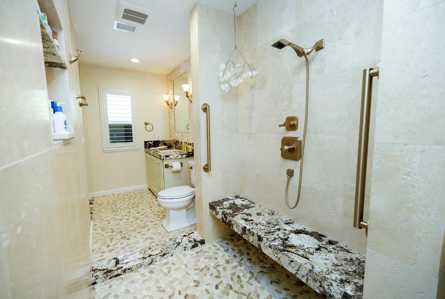 1103 Riv Blf Dr, Valley Home CA 95361-2657 exterior