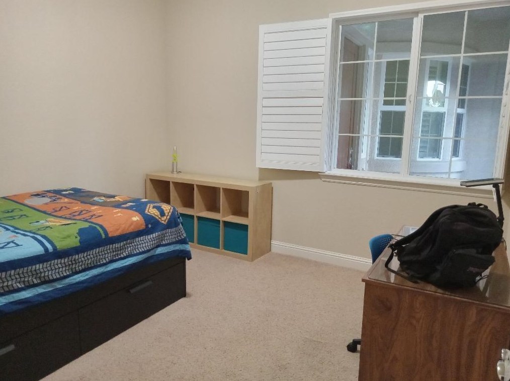 2101 Lysander Way, Roseville CA 95661-3220 exterior