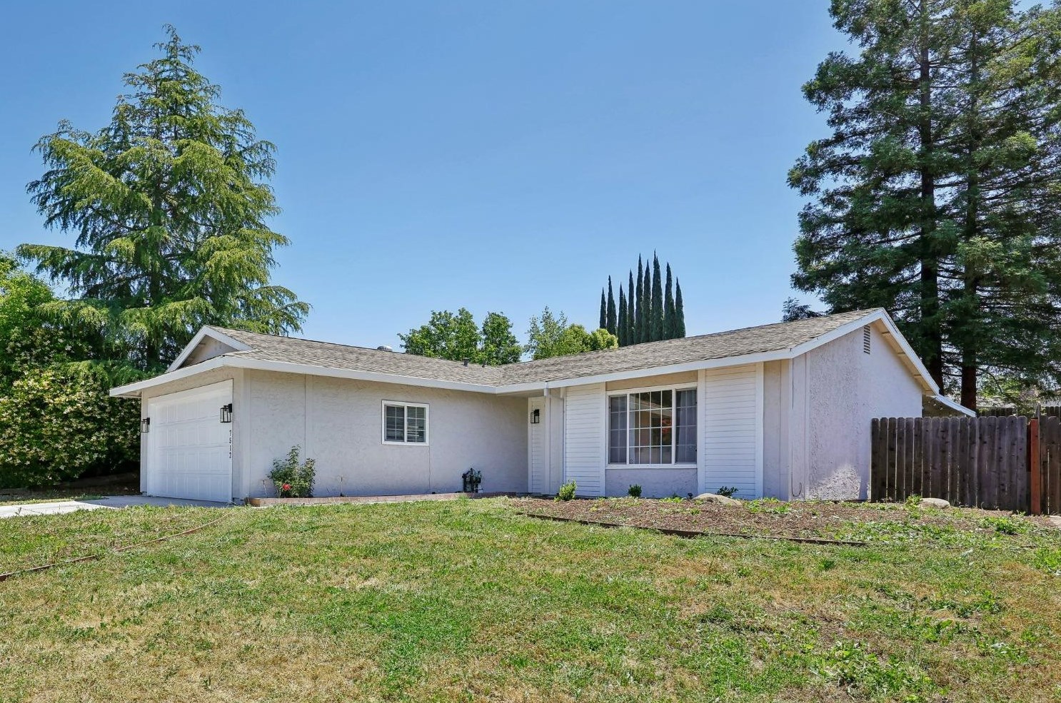 7512 Verdugo Way, Sacramento, CA 95842-1508
