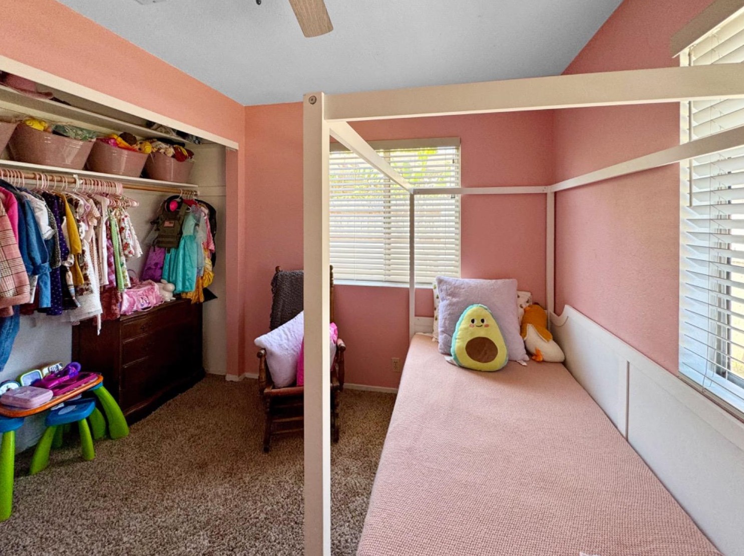 760 Southgate Dr, Fruto CA  95988-2047 exterior