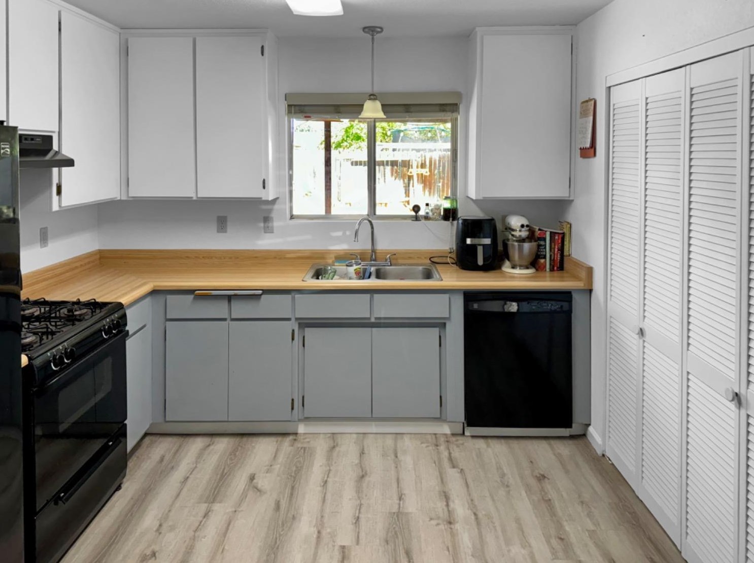 760 Southgate Dr, Fruto CA  95988-2047 exterior