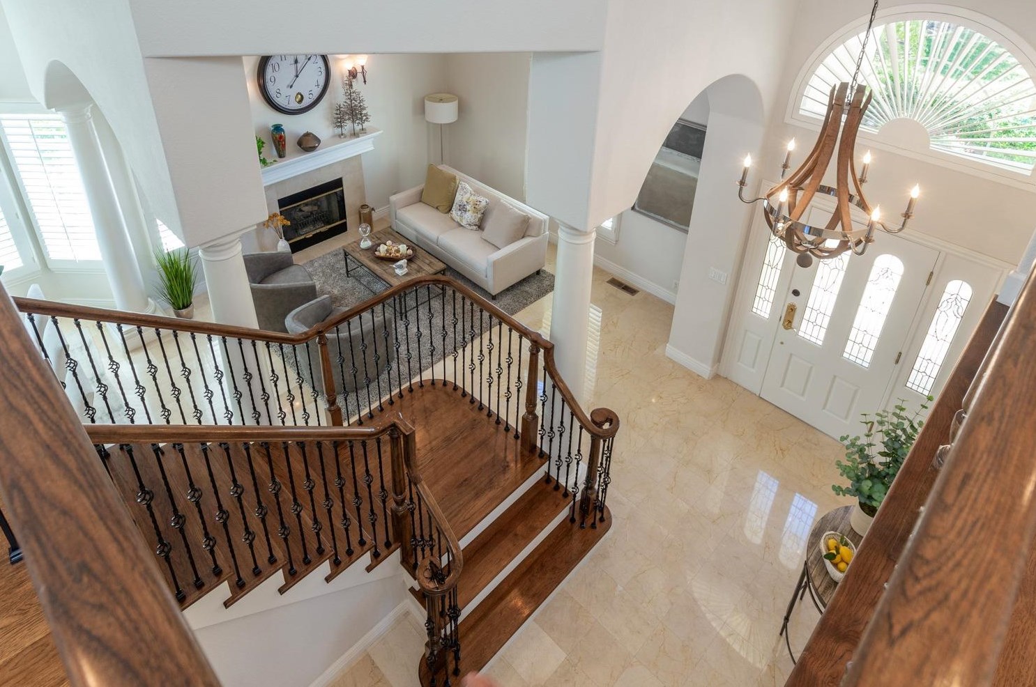 15740 Via Castana, Morgan Hill CA  95037-5855 exterior