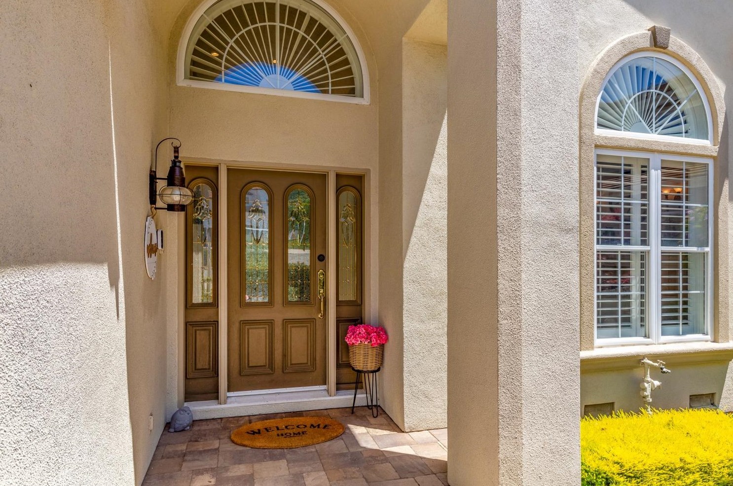 15740 Via Castana, Morgan Hill CA  95037-5855 exterior