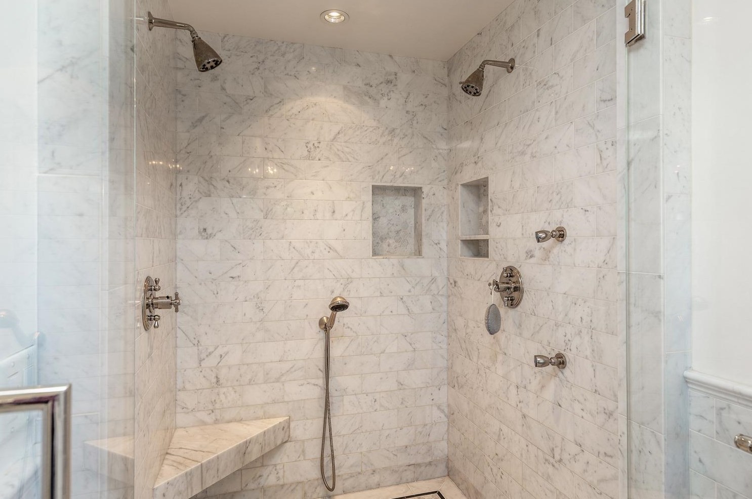 15740 Via Castana, Morgan Hill CA  95037-5855 exterior