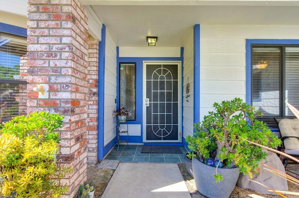 5722 Shannon Bay Dr, Rocklin CA  95677-3602 exterior
