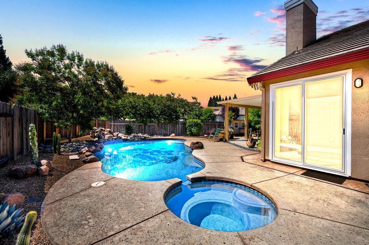 5001 Southside Rnch Rd, Rocklin CA  95677-0044 exterior