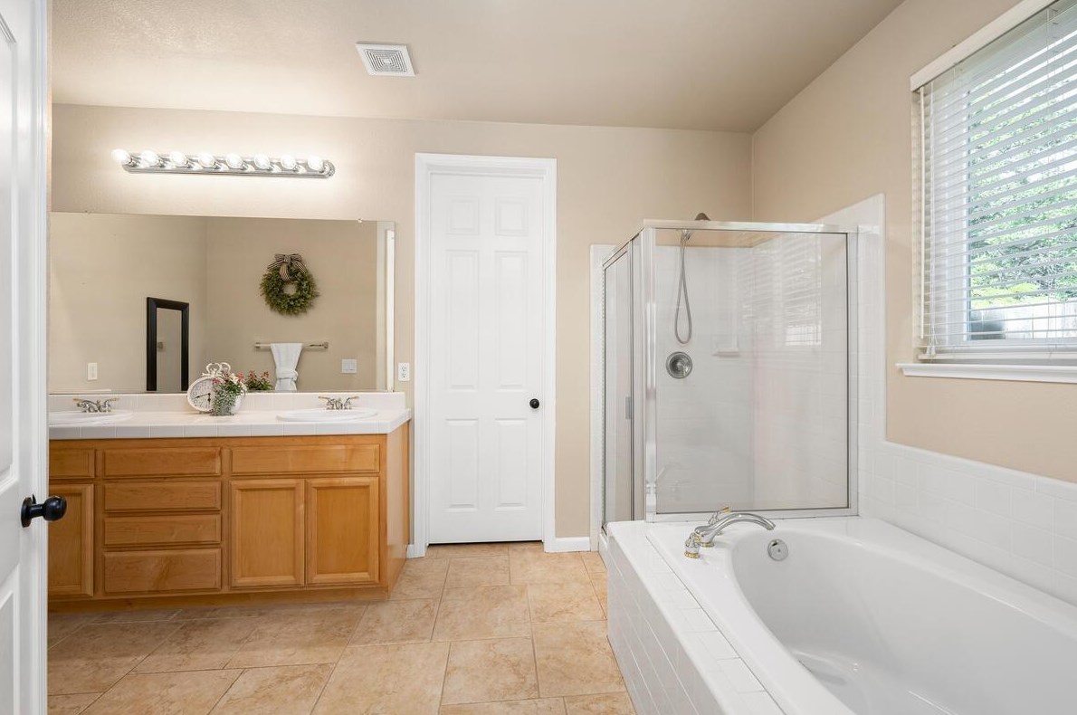 5001 Southside Rnch Rd, Rocklin CA  95677-0044 exterior