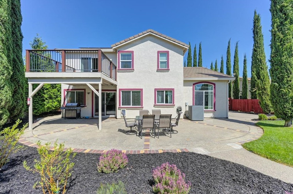 3335 Poppy St, West Sacramento CA  95691-5444 exterior