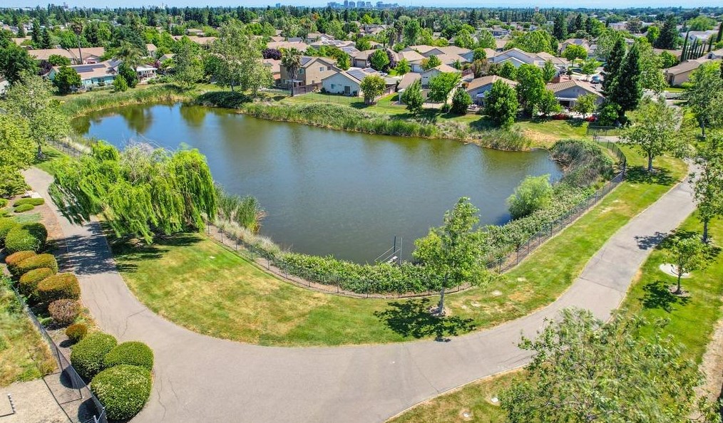 3335 Poppy St, West Sacramento CA  95691-5444 exterior