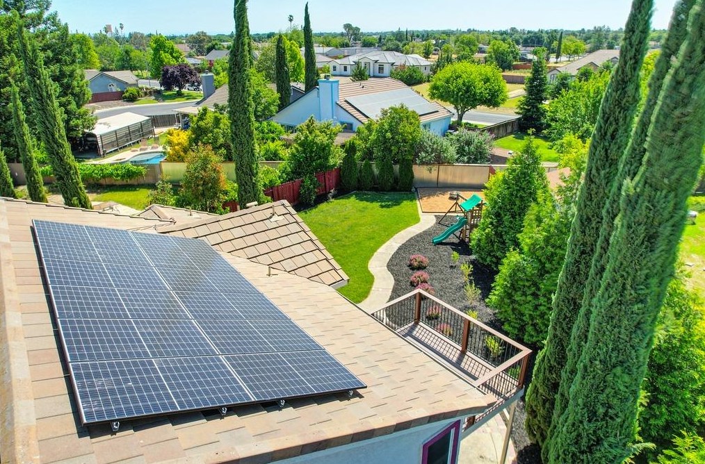 3335 Poppy St, West Sacramento CA  95691-5444 exterior